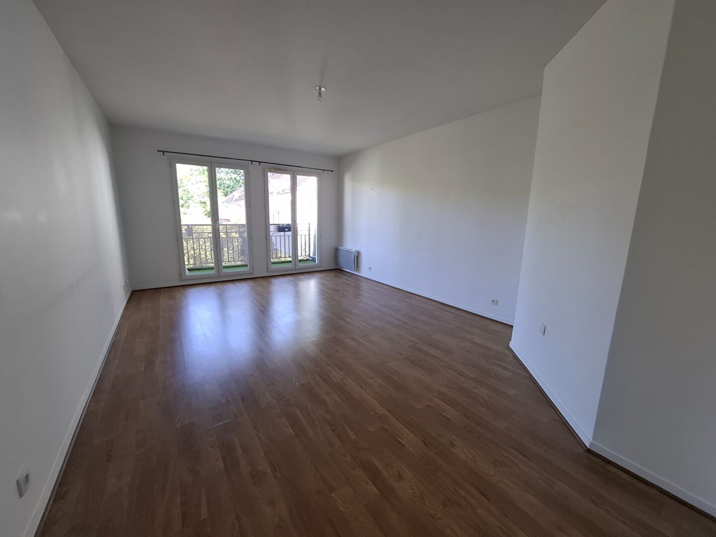 Appartement LE PLESSIS TREVISE (94420) 2 pi&egrave;ces 50.00 m&sup2;