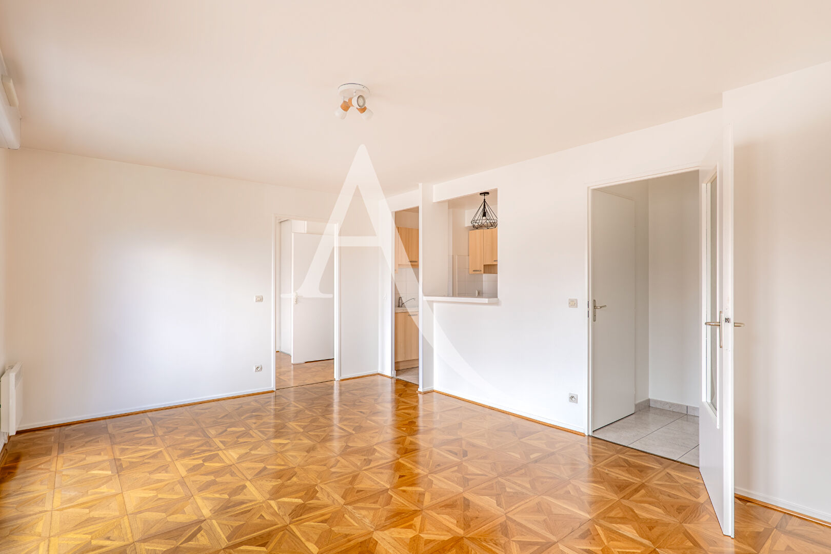 Appartement LIMEIL BREVANNES (94450) 2 pi&egrave;ces 42.00 m&sup2;