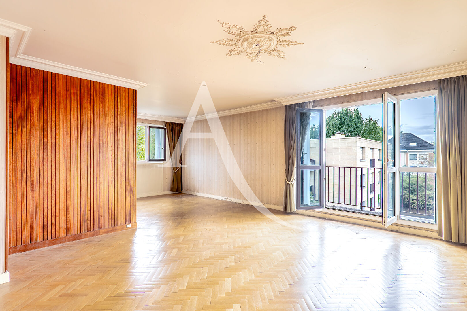 Appartement LIMEIL BREVANNES (94450) 5 pi&egrave;ces 100.00 m&sup2;