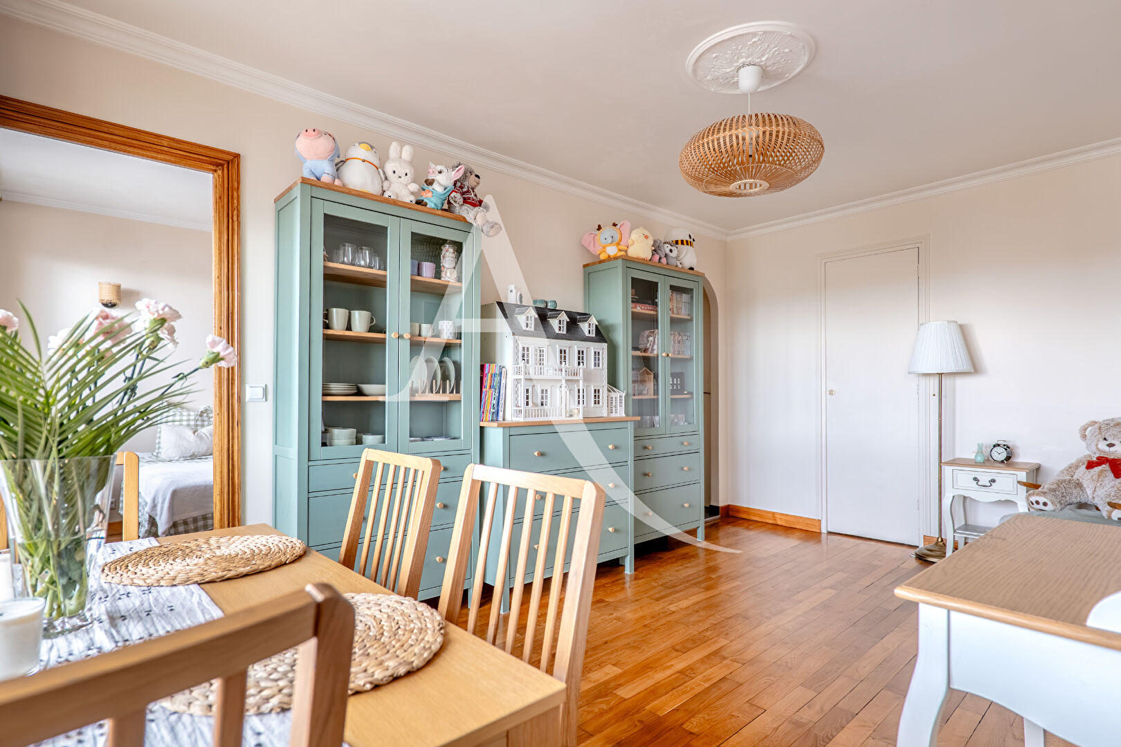 Saint-Maur-des-Fossés (94) Exclusif 235 000 € Appartement 2 pièces , 1 chambre 37.50 m²