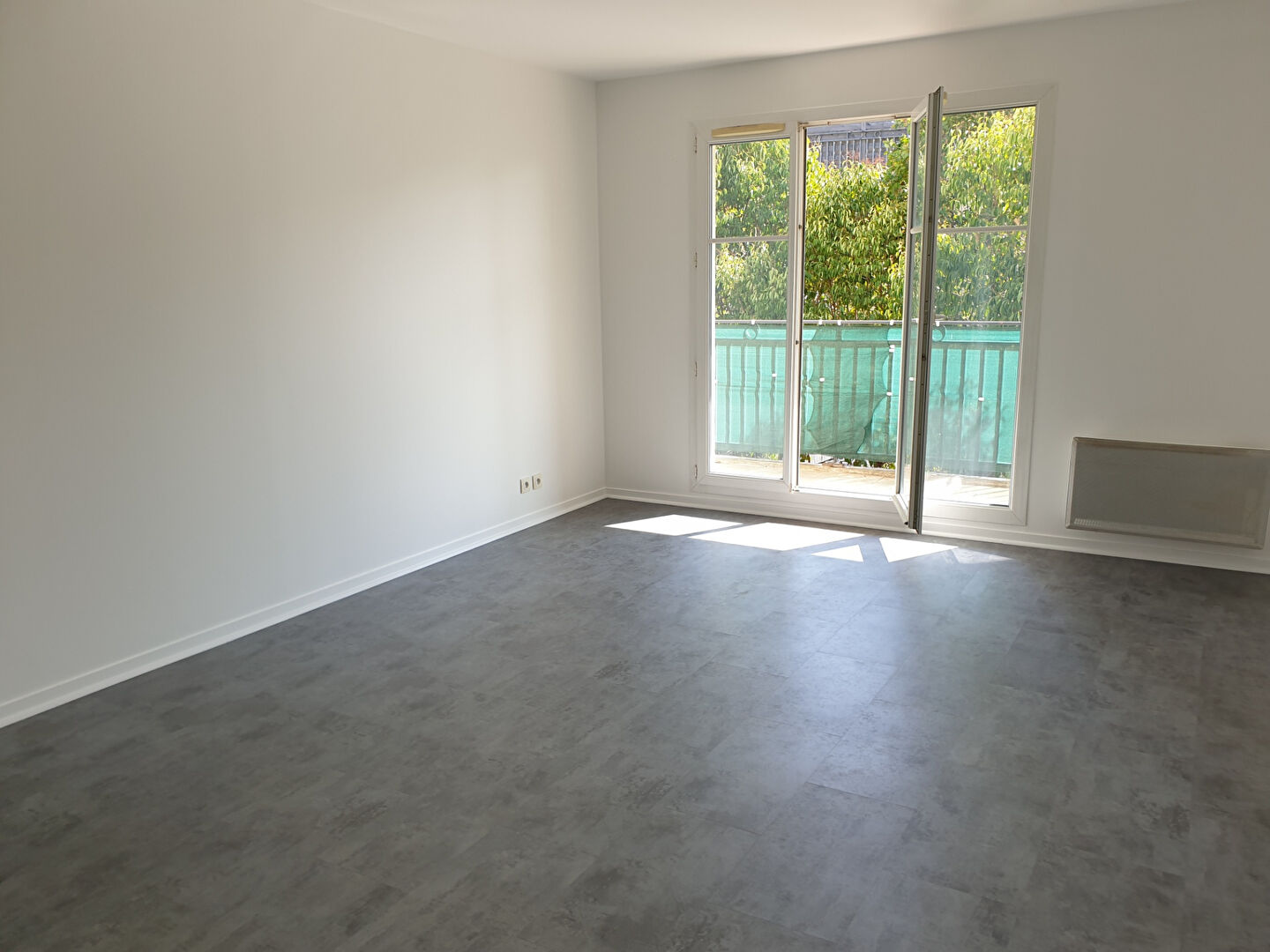 Appartement LIMEIL BREVANNES (94450) 3 pi&egrave;ces 60.00 m&sup2;