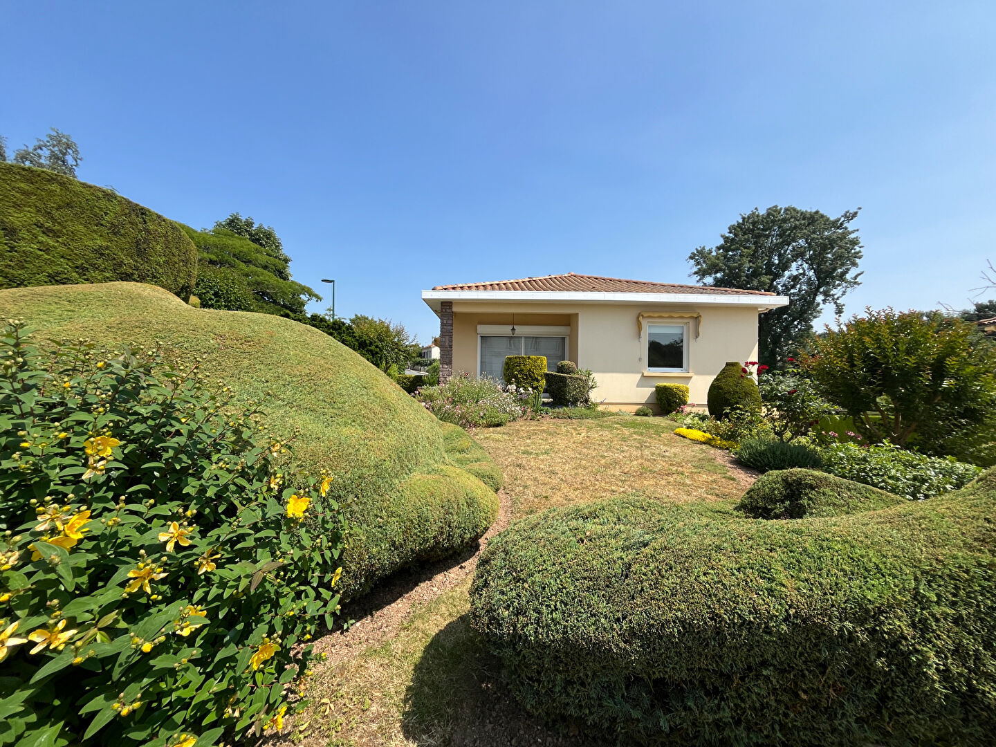 Maison LE CHAMP SAINT PERE (85540) 5 pièces 85.00 m²