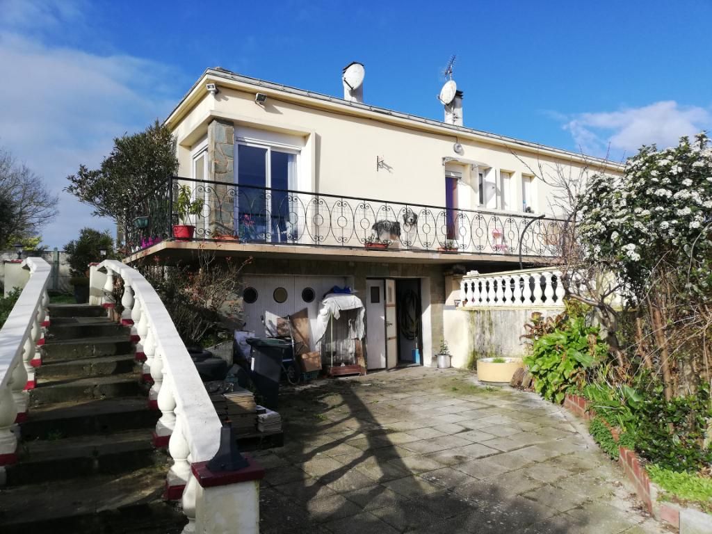 Maison MOUTIERS LES MAUXFAITS (85540) 5 pièces 125.00 m²