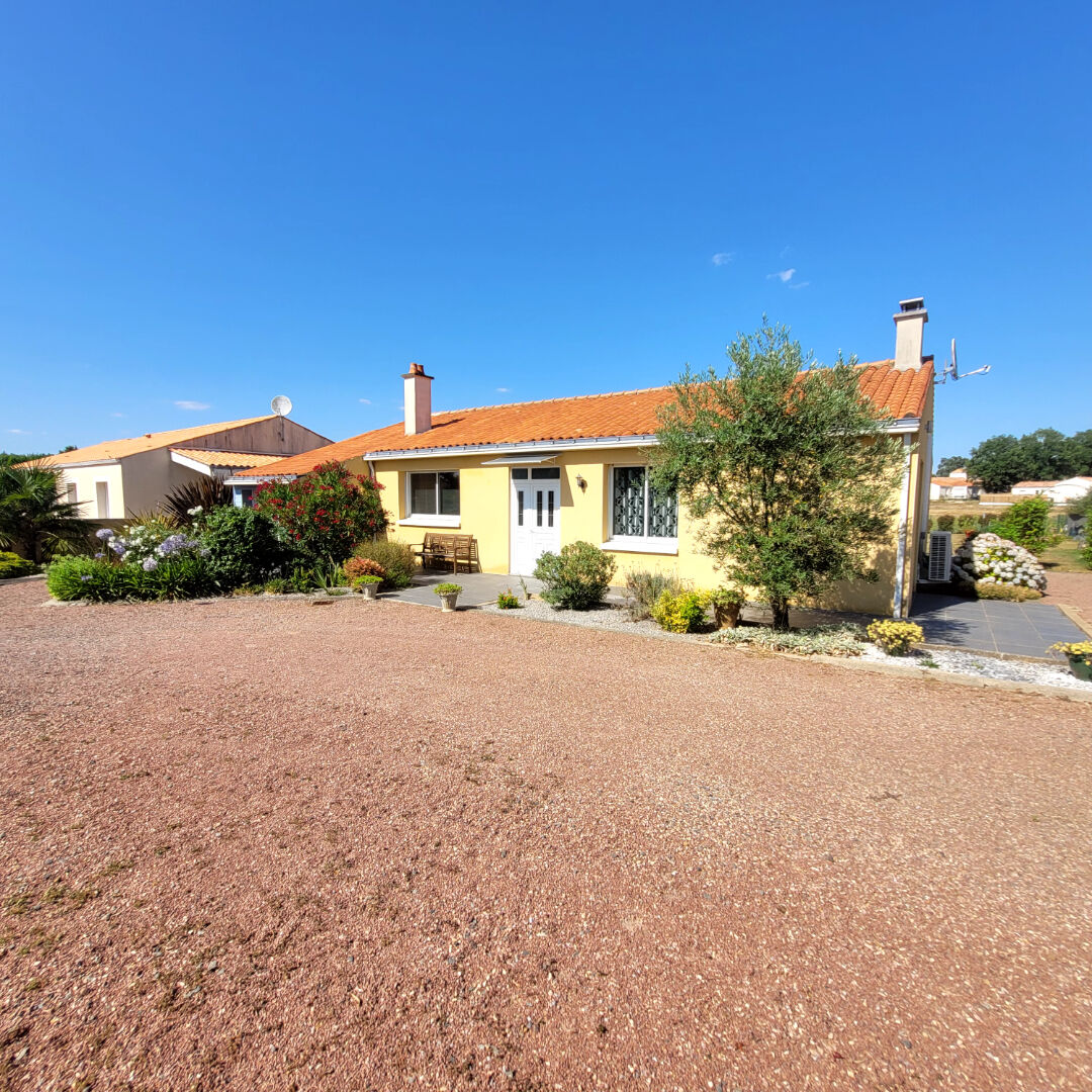 Maison SAINT AVAUGOURD DES LANDES (85540) 6 pièces 130.00 m²
