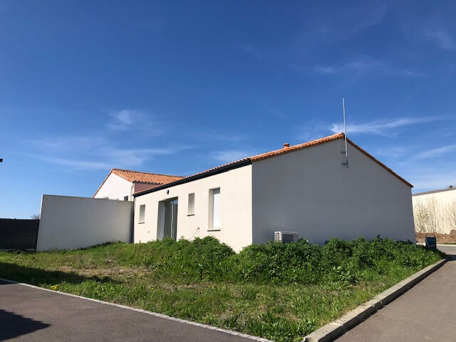 Maison MOUTIERS LES MAUXFAITS (85540) 4 pièces 75.00 m²