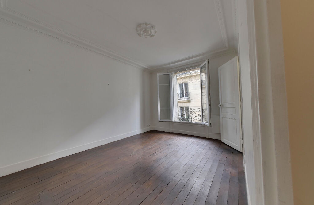 Appartement PARIS (75015) 2 pièces 36.60 m²