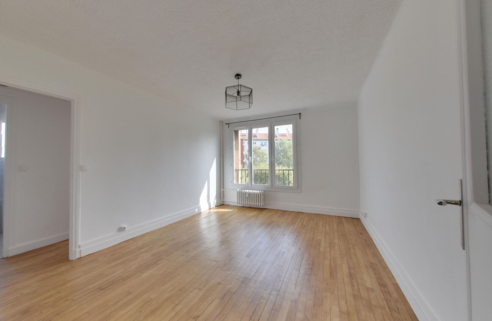 Appartement NOGENT SUR MARNE (94130) 3 pi&egrave;ces 56.33 m&sup2;