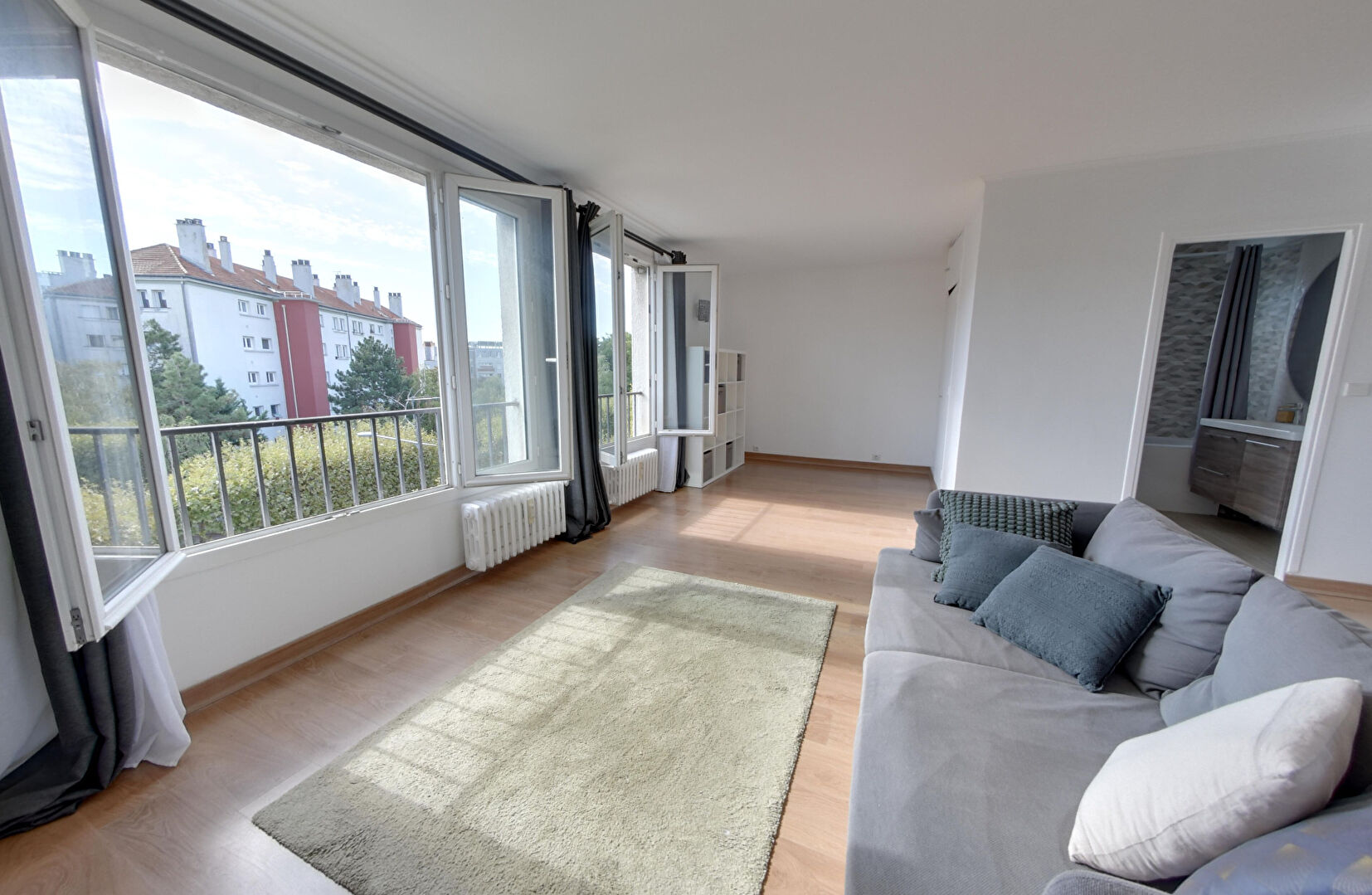 Appartement NOGENT SUR MARNE (94130) 3 pi&egrave;ces 57.47 m&sup2;