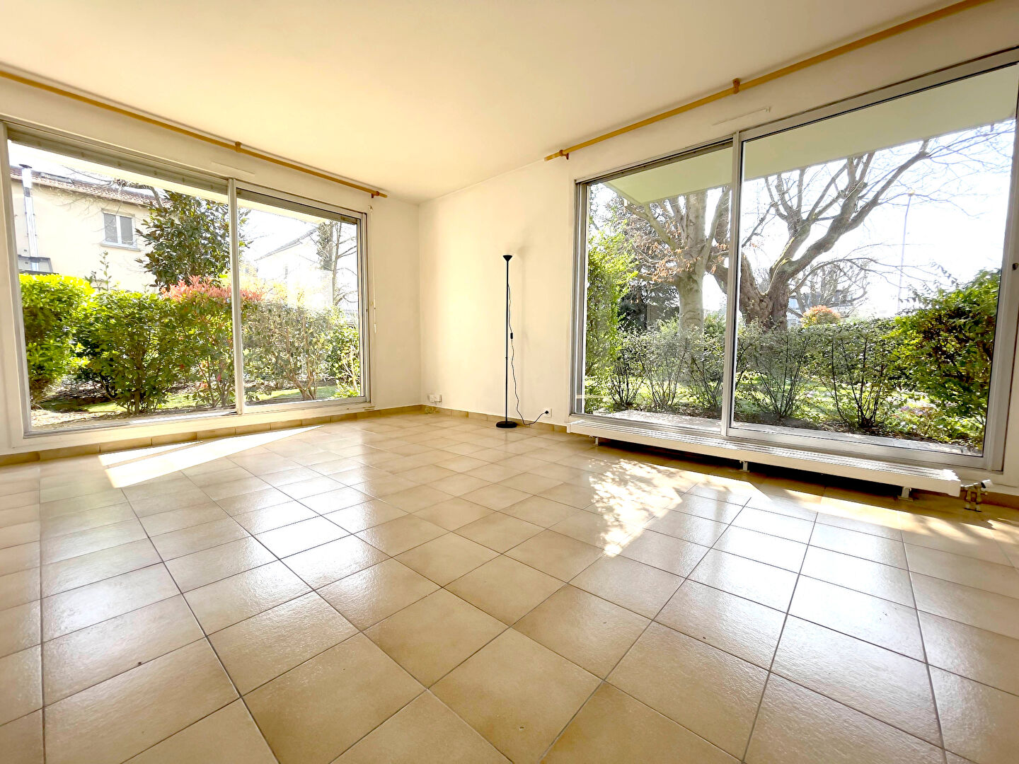 Appartement NOGENT SUR MARNE (94130) 2 pi&egrave;ces 45.52 m&sup2;