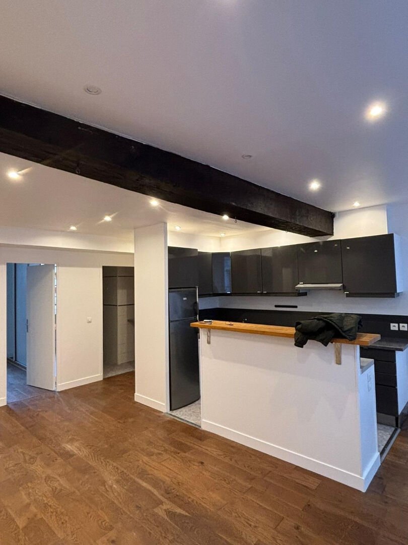 Appartement PARIS (75003) 2 pi&egrave;ces 49.84 m&sup2;