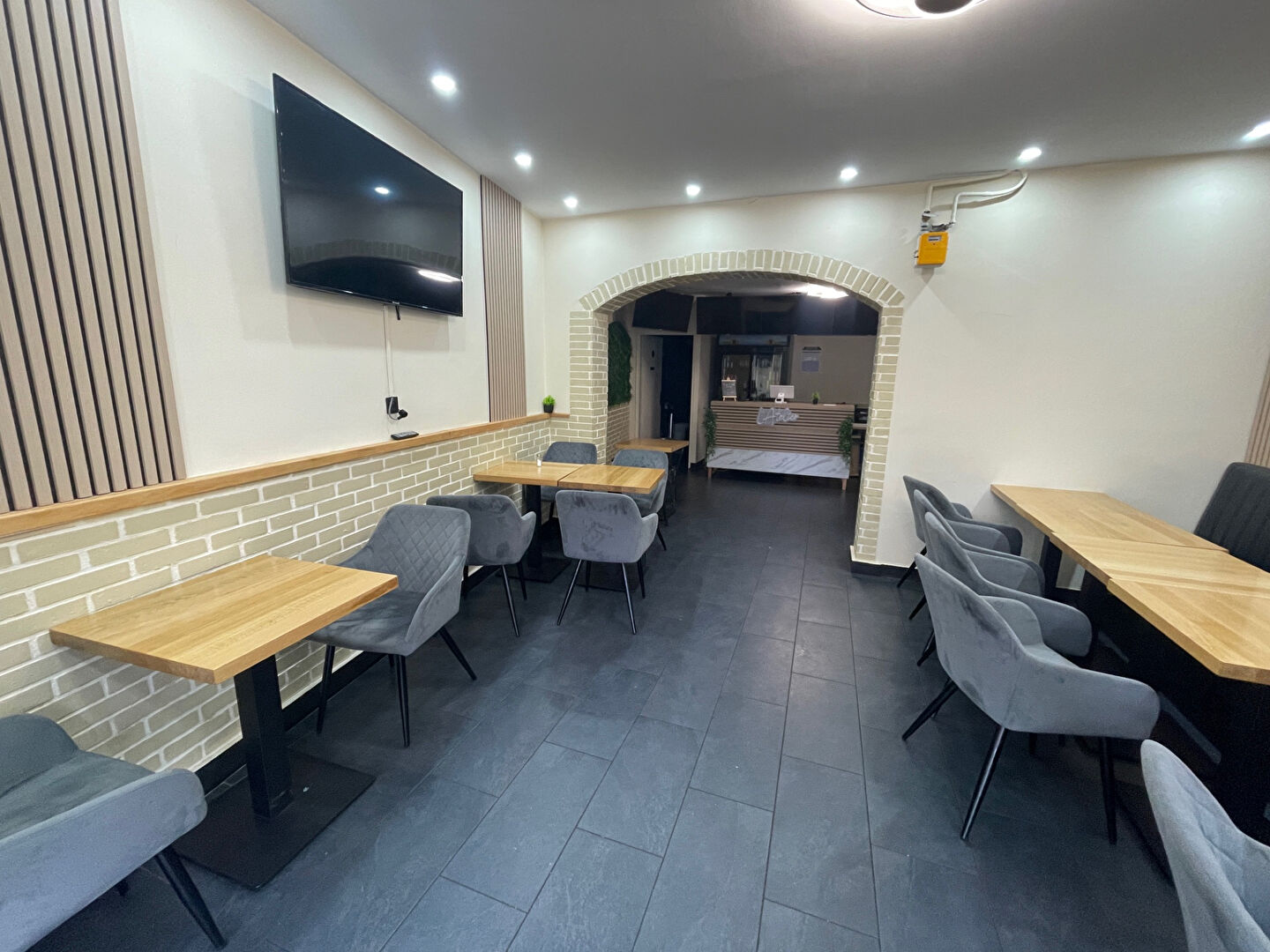 Local commercial LE PERREUX SUR MARNE (94170) 3 pi&egrave;ces 54.00 m&sup2;