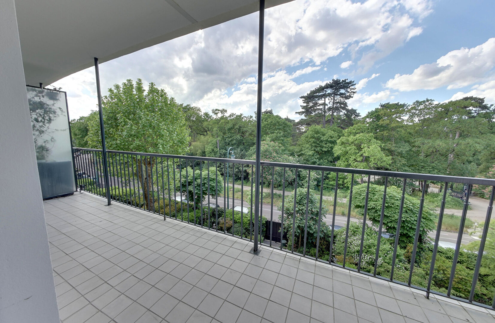 Nogent-sur-Marne (94) 776 000 € Appartement 4 pièces , 2 chambres 106.95 m² Avec jardin Voir le bien