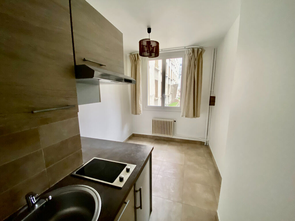 Appartement BOULOGNE BILLANCOURT (92100) 1 pi&egrave;ce 12.21 m&sup2;