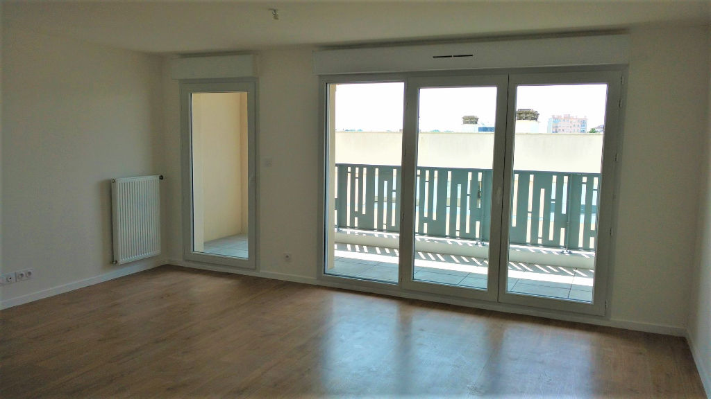 Appartement LA ROCHE SUR YON (85000) 3 pi&egrave;ces 68.45 m&sup2;