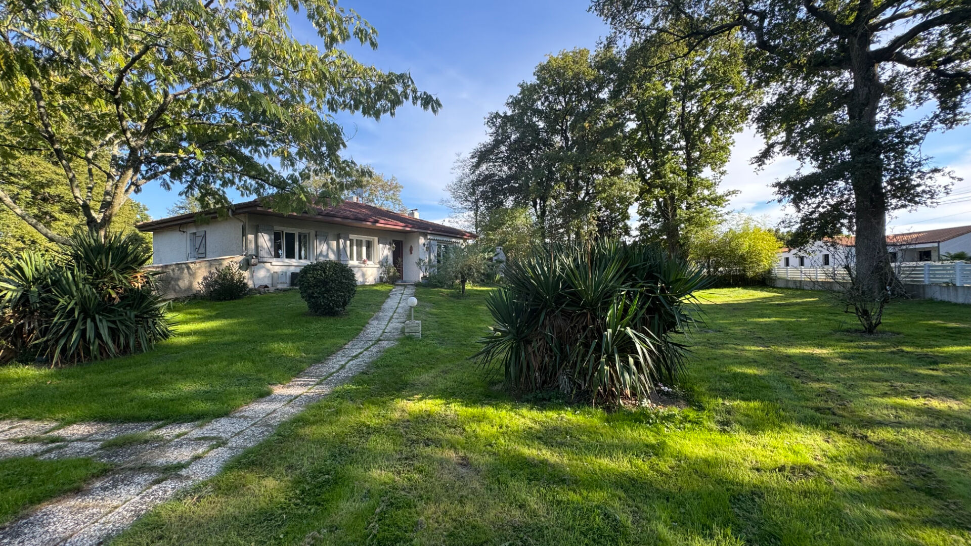 Maison LA ROCHE SUR YON (85000) 5 pièces 119.55 m²
