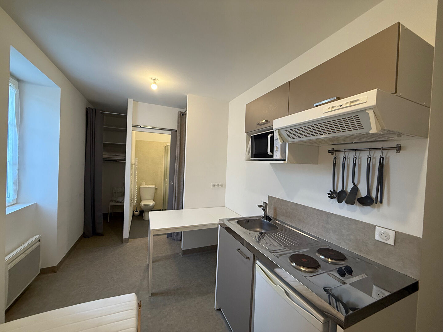 Appartement LA ROCHE SUR YON (85000) 1 pièce 14.98 m²