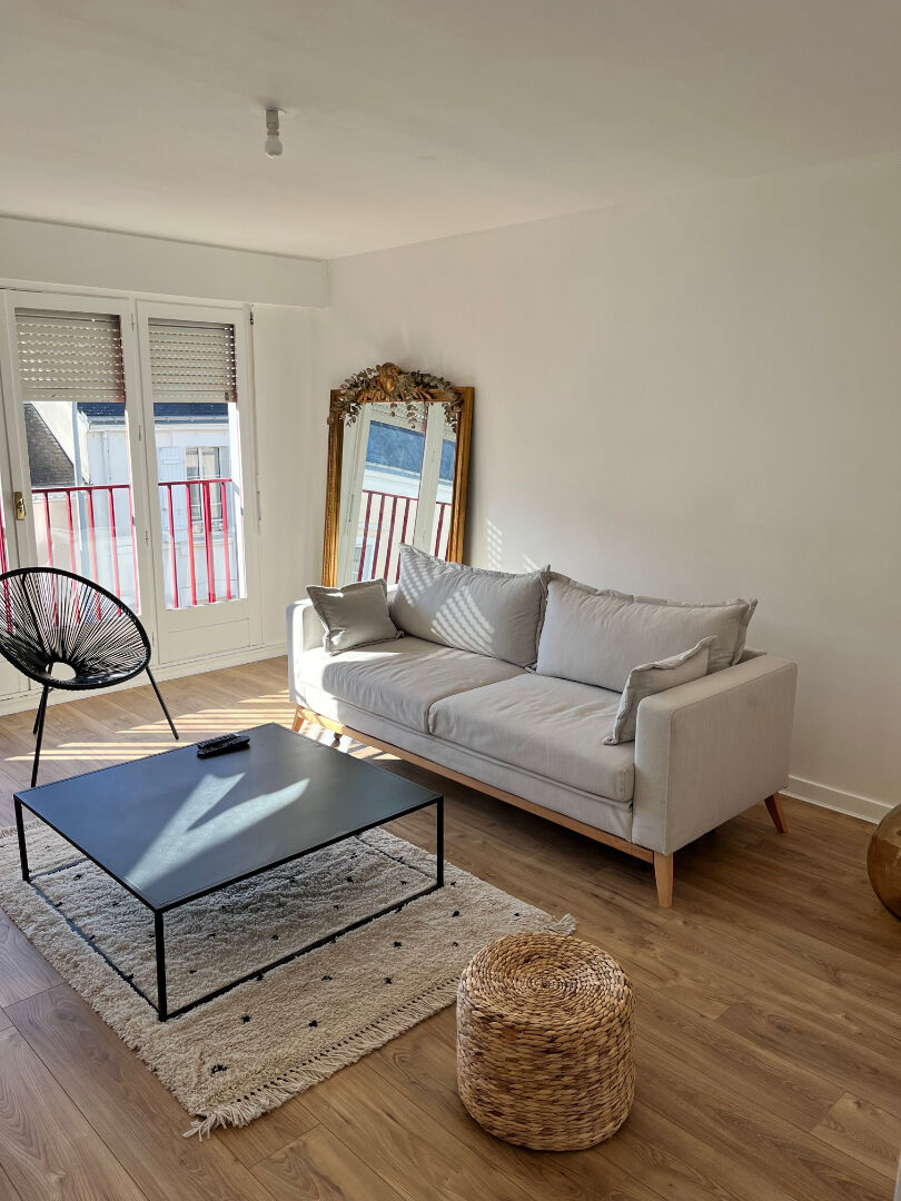 Appartement LA ROCHE SUR YON (85000) 2 pi&egrave;ces 50.25 m&sup2;