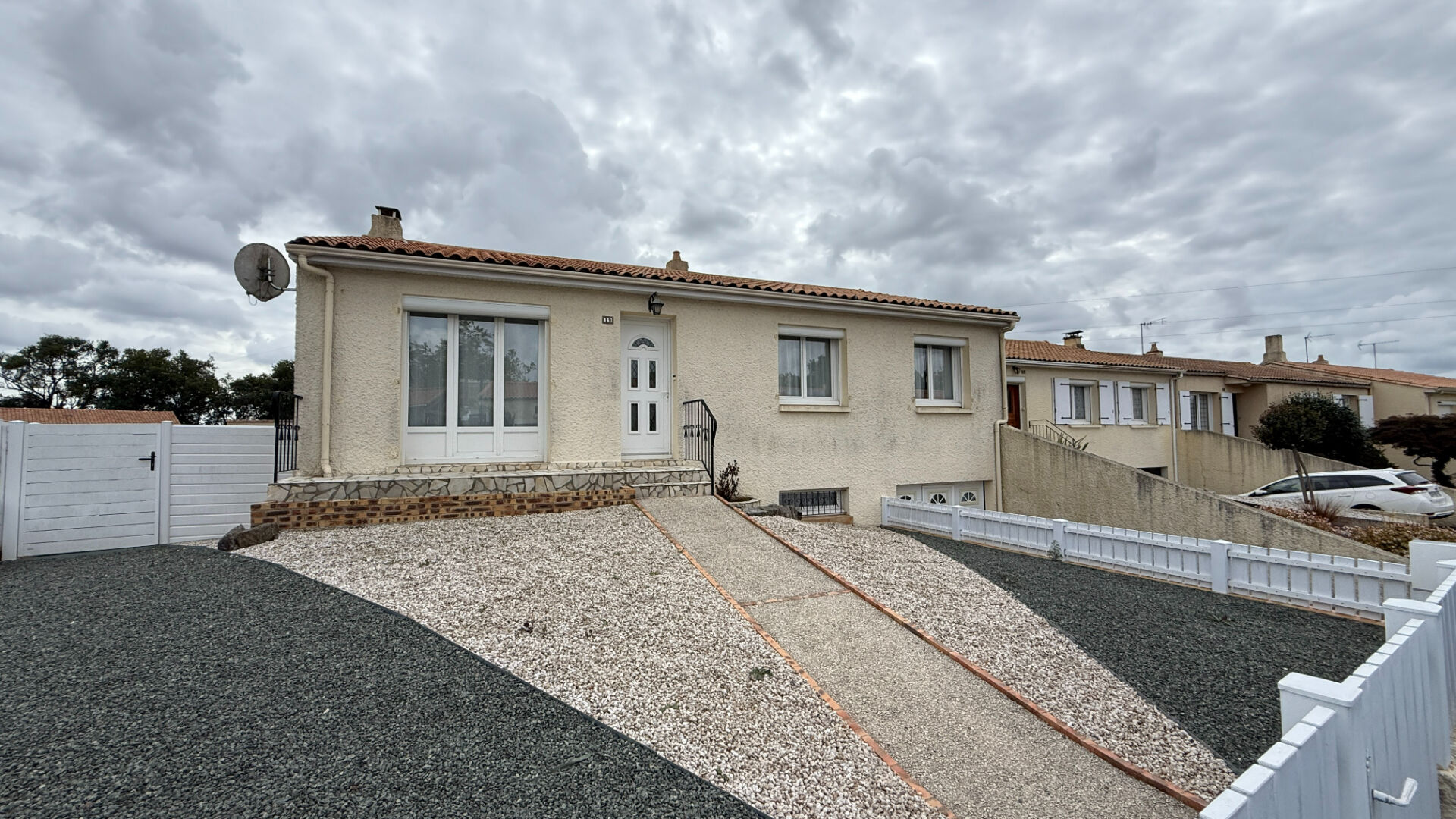 Maison LA ROCHE SUR YON (85000) 5 pièces 92.00 m²