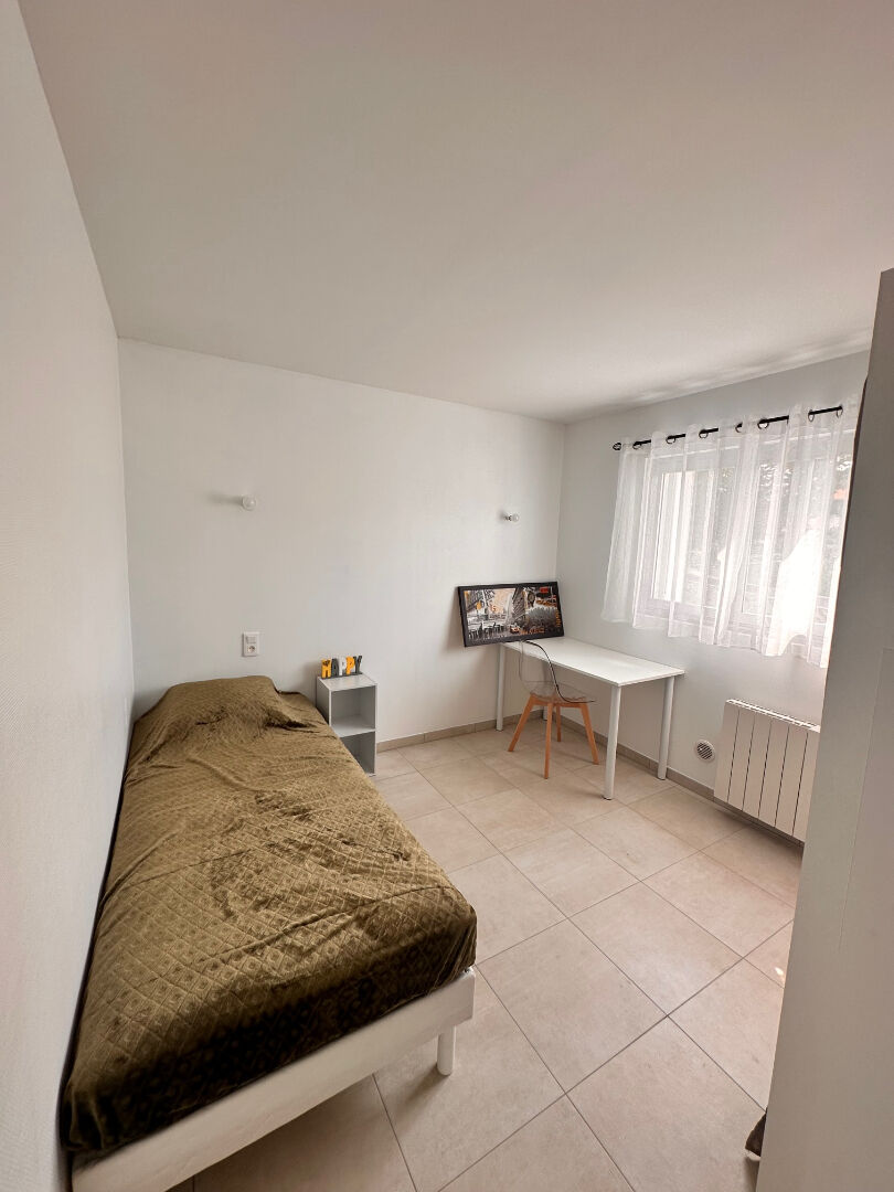 Appartement LA ROCHE SUR YON (85000) 4 pièces 77.09 m²