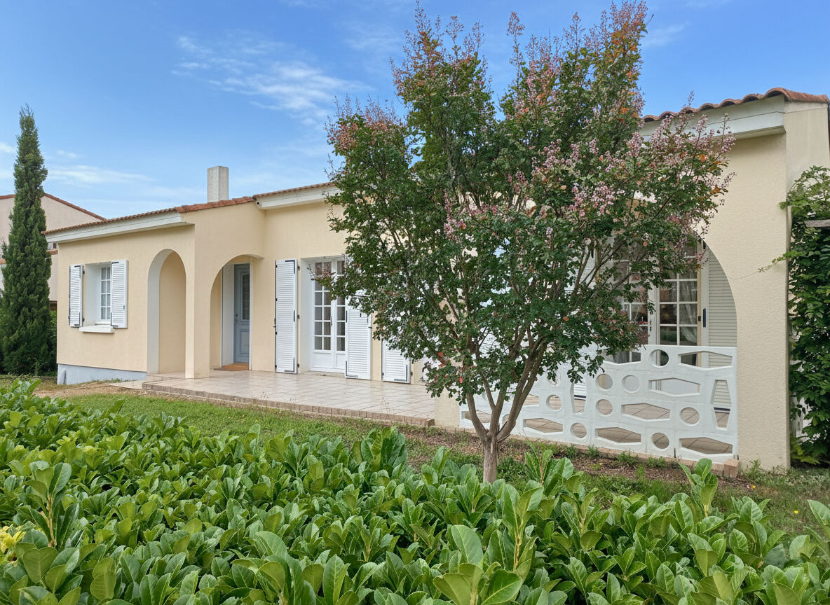 Maison LA ROCHE SUR YON (85000) 6 pi&egrave;ces 136.00 m&sup2;