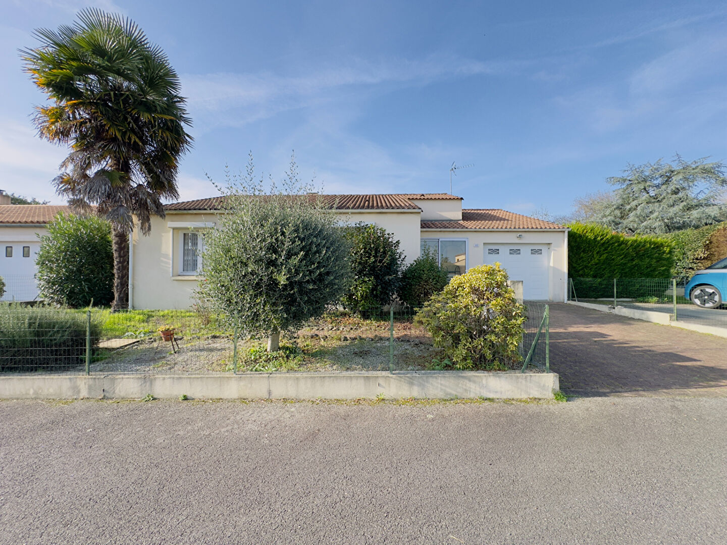 Maison LA ROCHE SUR YON (85000) 5 pièces 102.00 m²