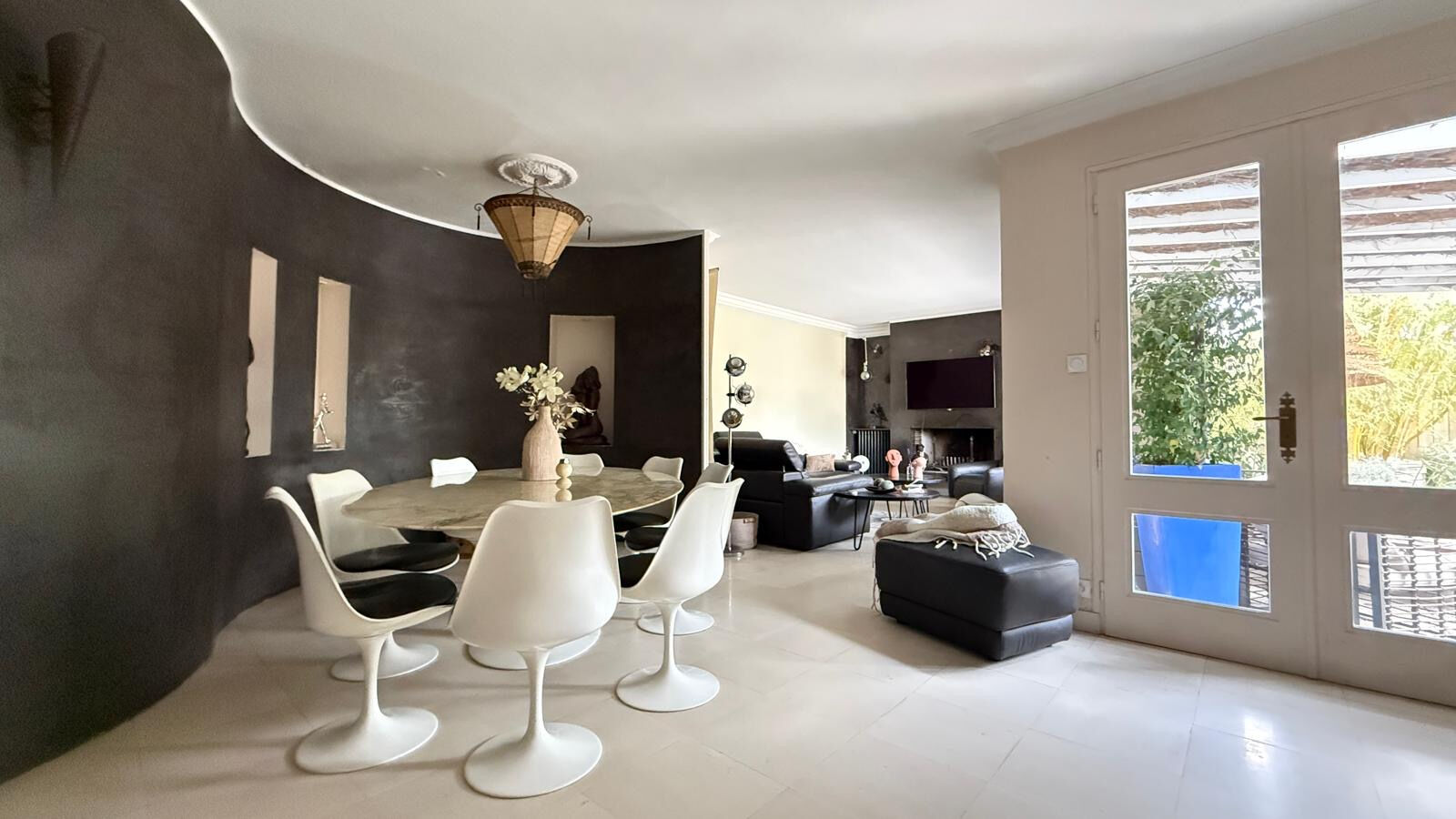 Appartement LA ROCHE SUR YON (85000) 5 pi&egrave;ces 128.00 m&sup2;