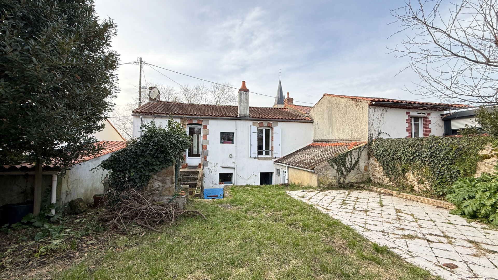 Maison LA ROCHE SUR YON (85000) 5 pièces 85.80 m²
