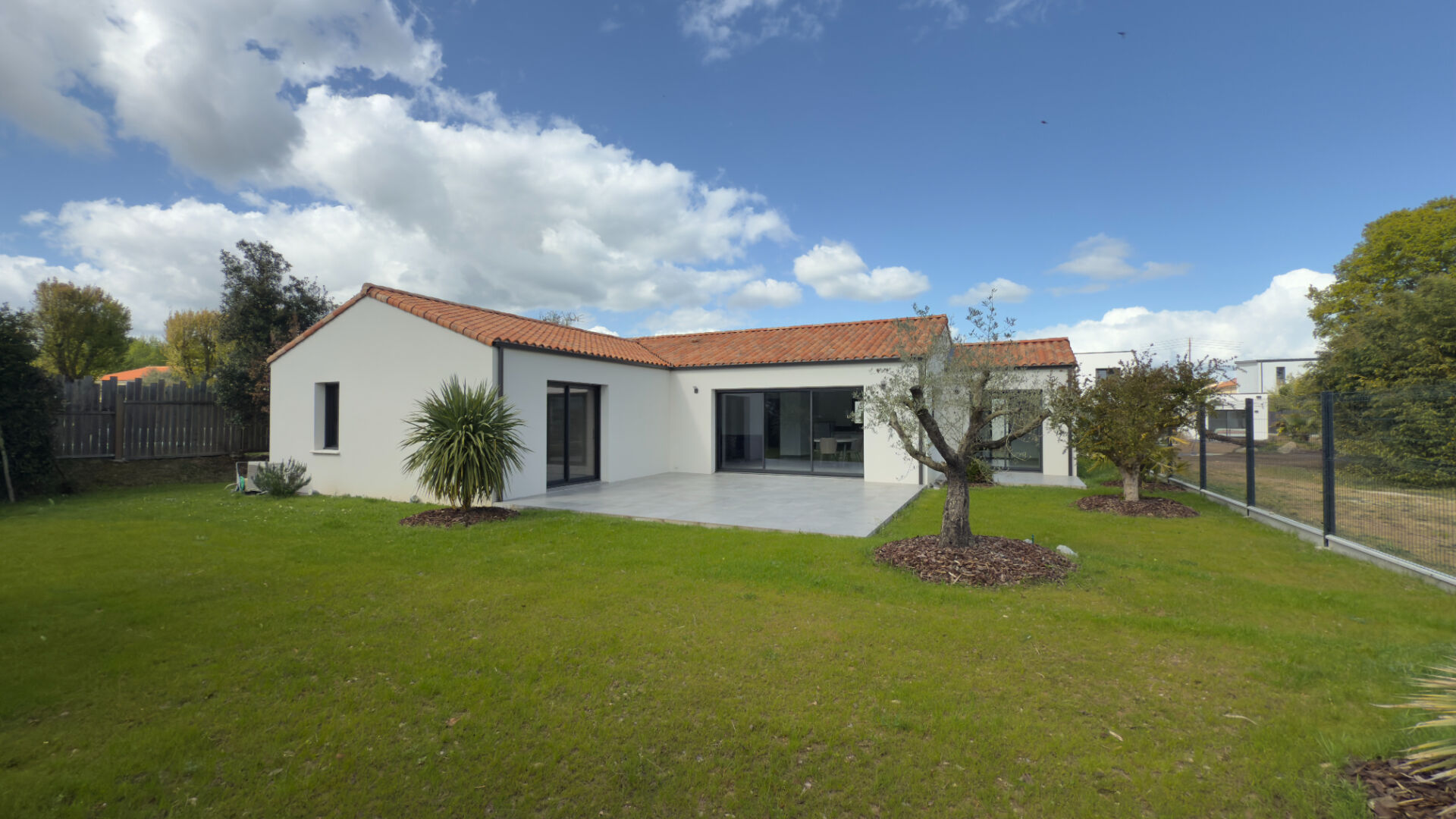 Maison LA ROCHE SUR YON (85000) 5 pièces 127.00 m²