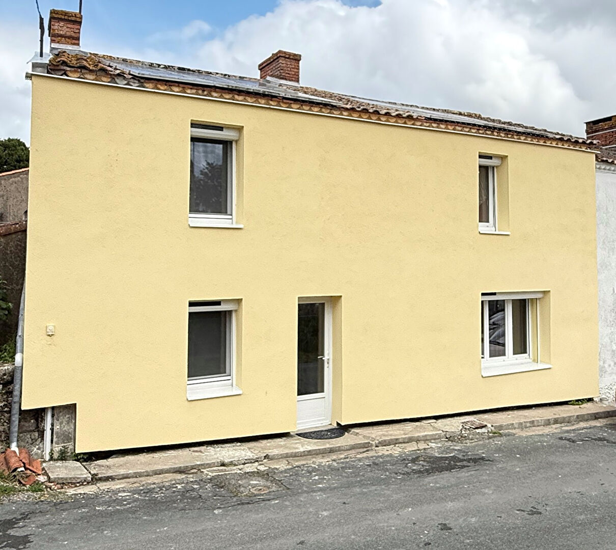 Maison RIVES DE L YON (85310) 5 pièces 83.00 m²