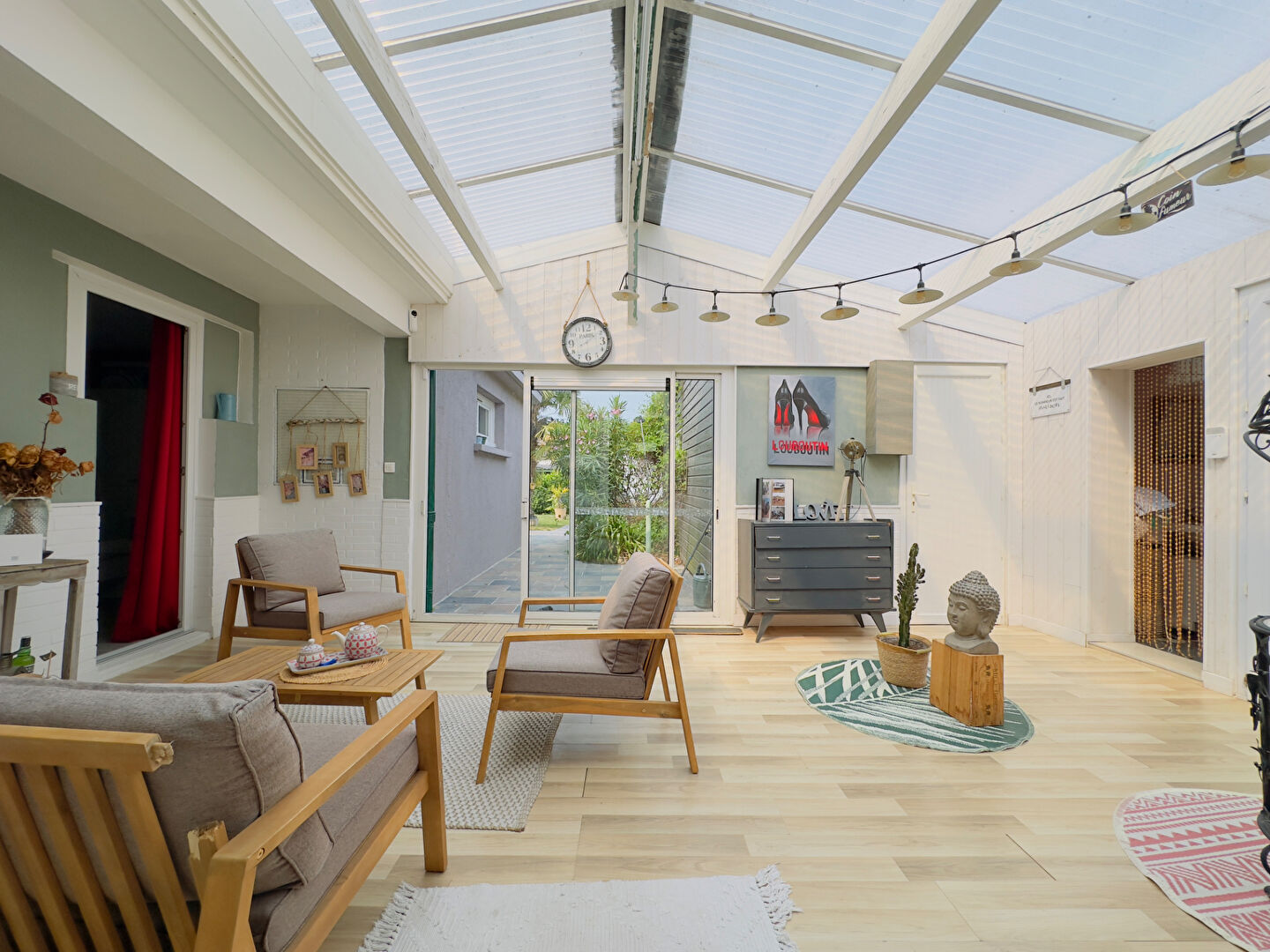 Maison LA ROCHE SUR YON (85000) 6 pièces 166.00 m²