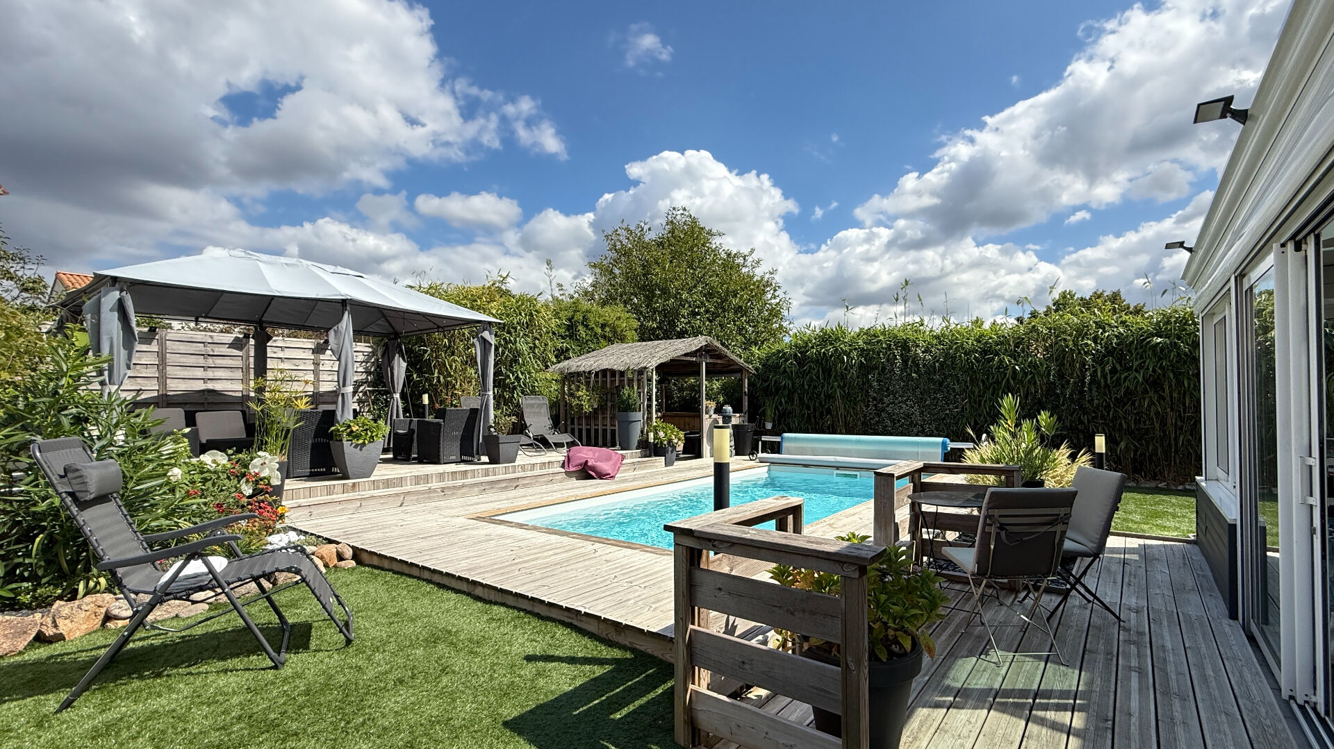 Maison LA ROCHE SUR YON (85000) 5 pièces 134.00 m²