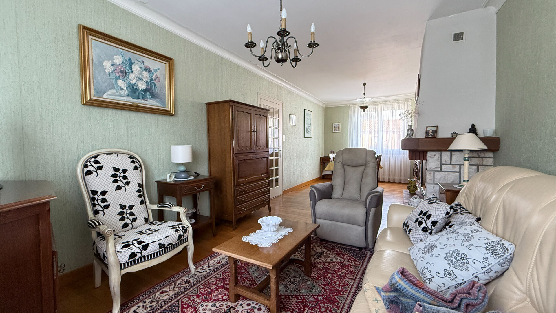 Maison LA ROCHE SUR YON (85000) 3 pièces 88.00 m²