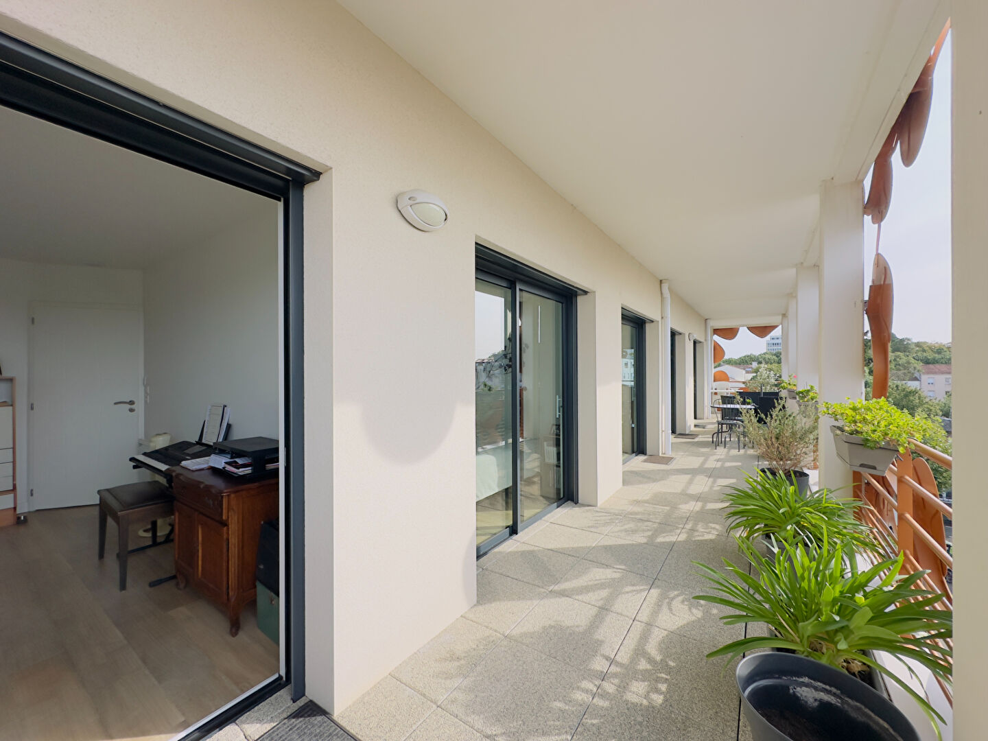 Appartement LA ROCHE SUR YON (85000) 3 pièces 84.18 m²