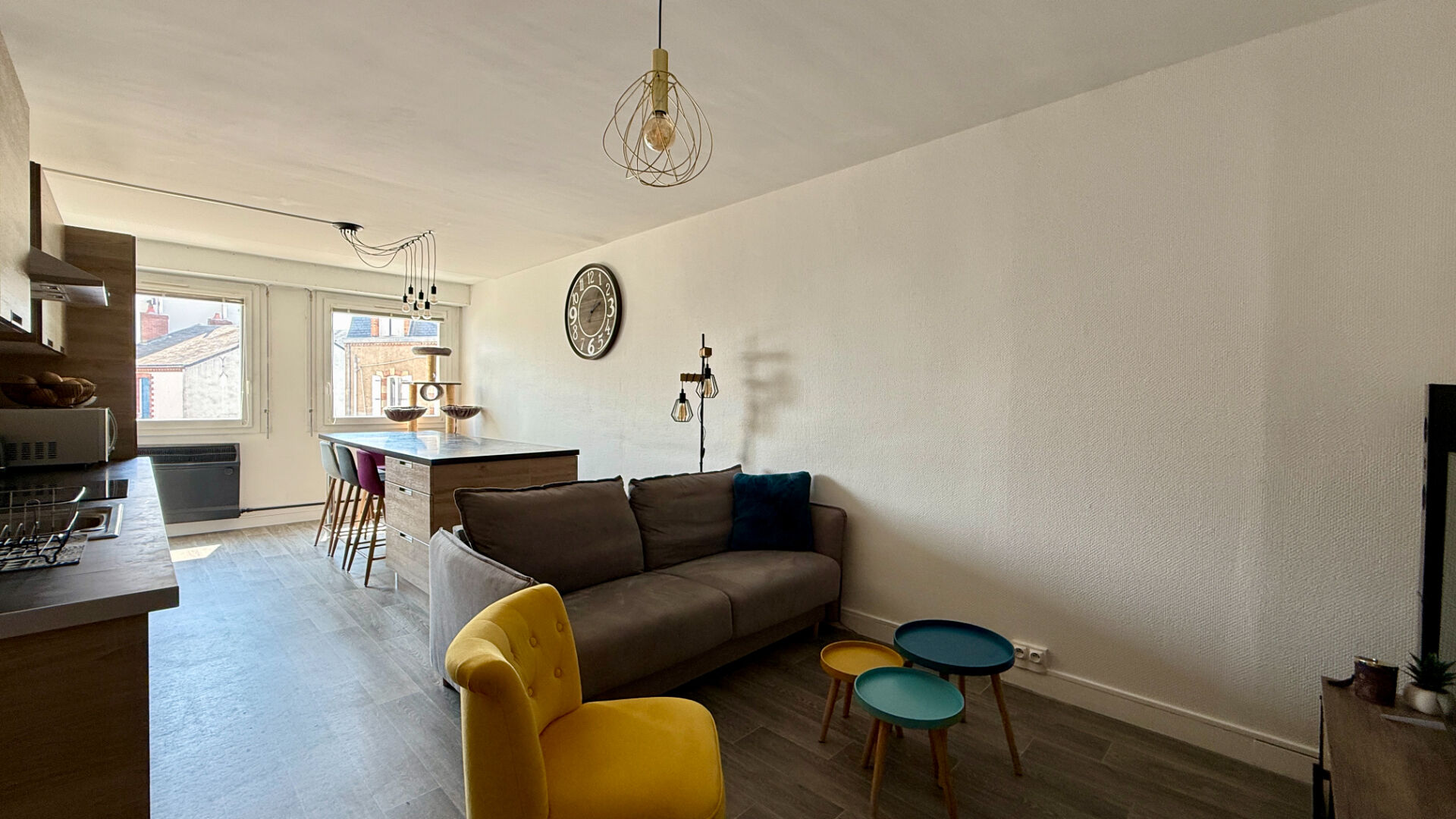 Appartement LA ROCHE SUR YON (85000) 4 pièces 78.09 m²