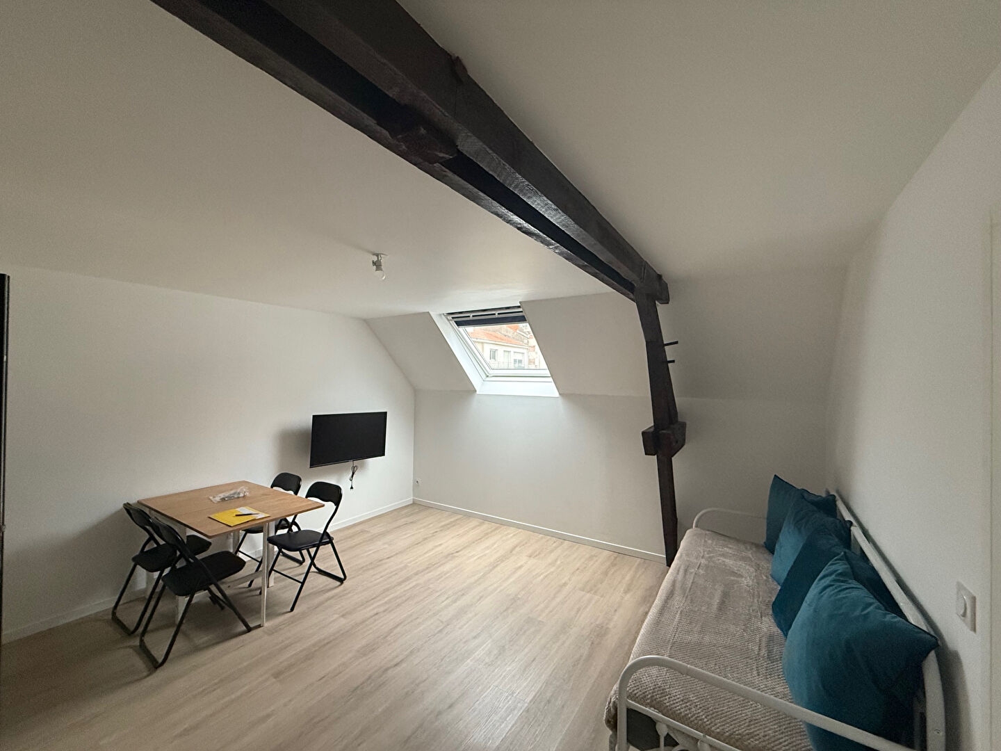 Appartement LA ROCHE SUR YON (85000) 2 pièces 33.70 m²