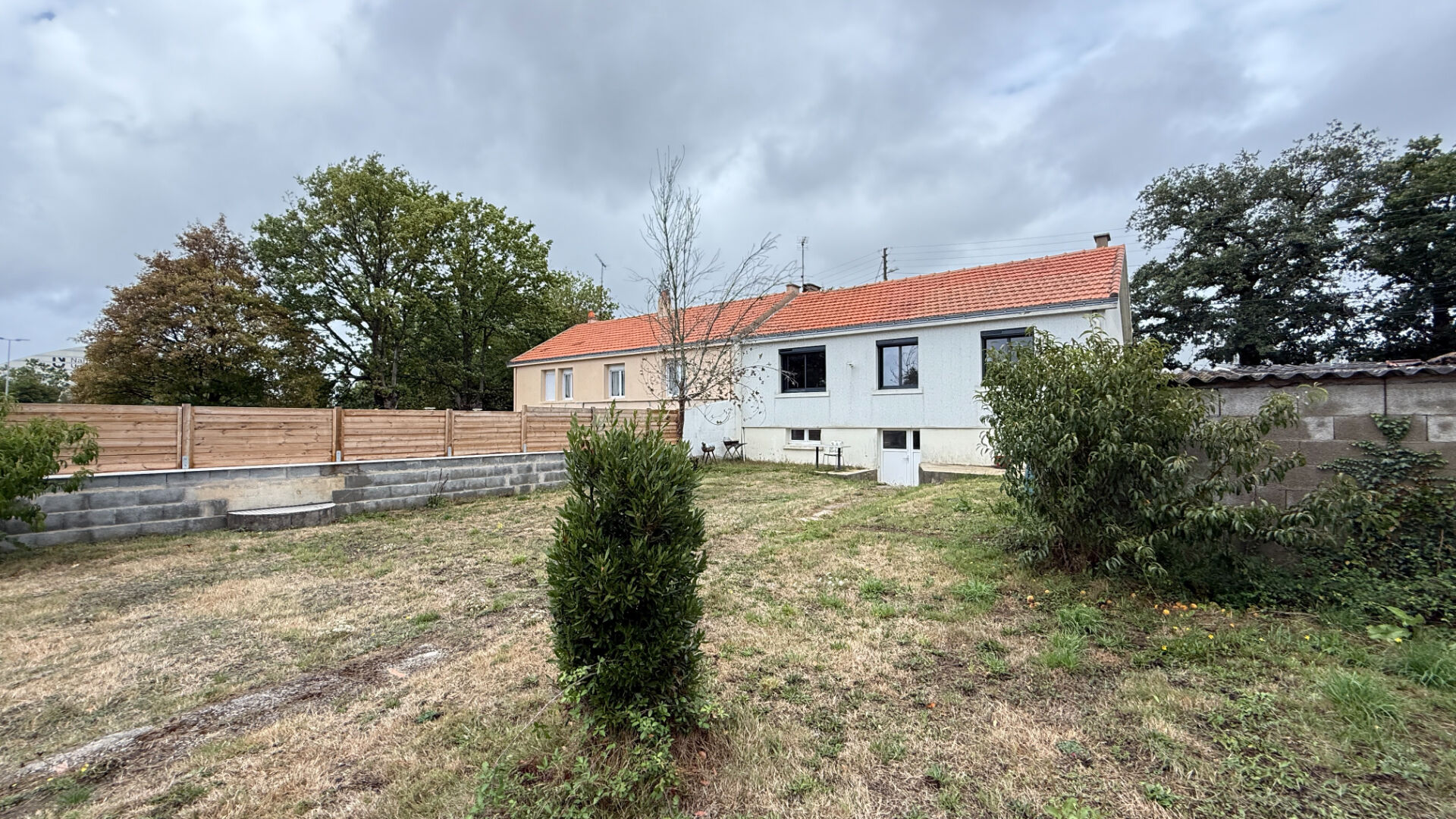 Maison LA ROCHE SUR YON (85000) 5 pièces 89.41 m²