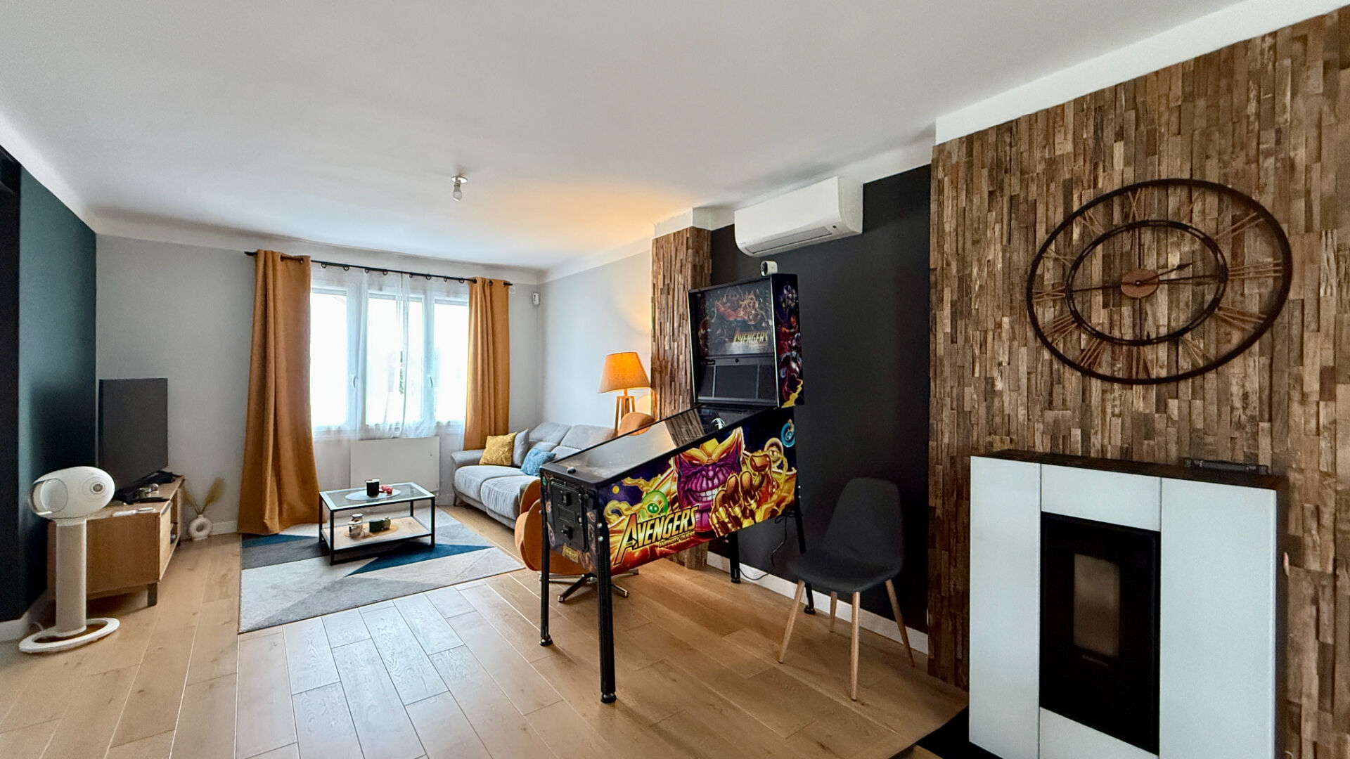 Maison LA ROCHE SUR YON (85000) 7 pièces 139.60 m²