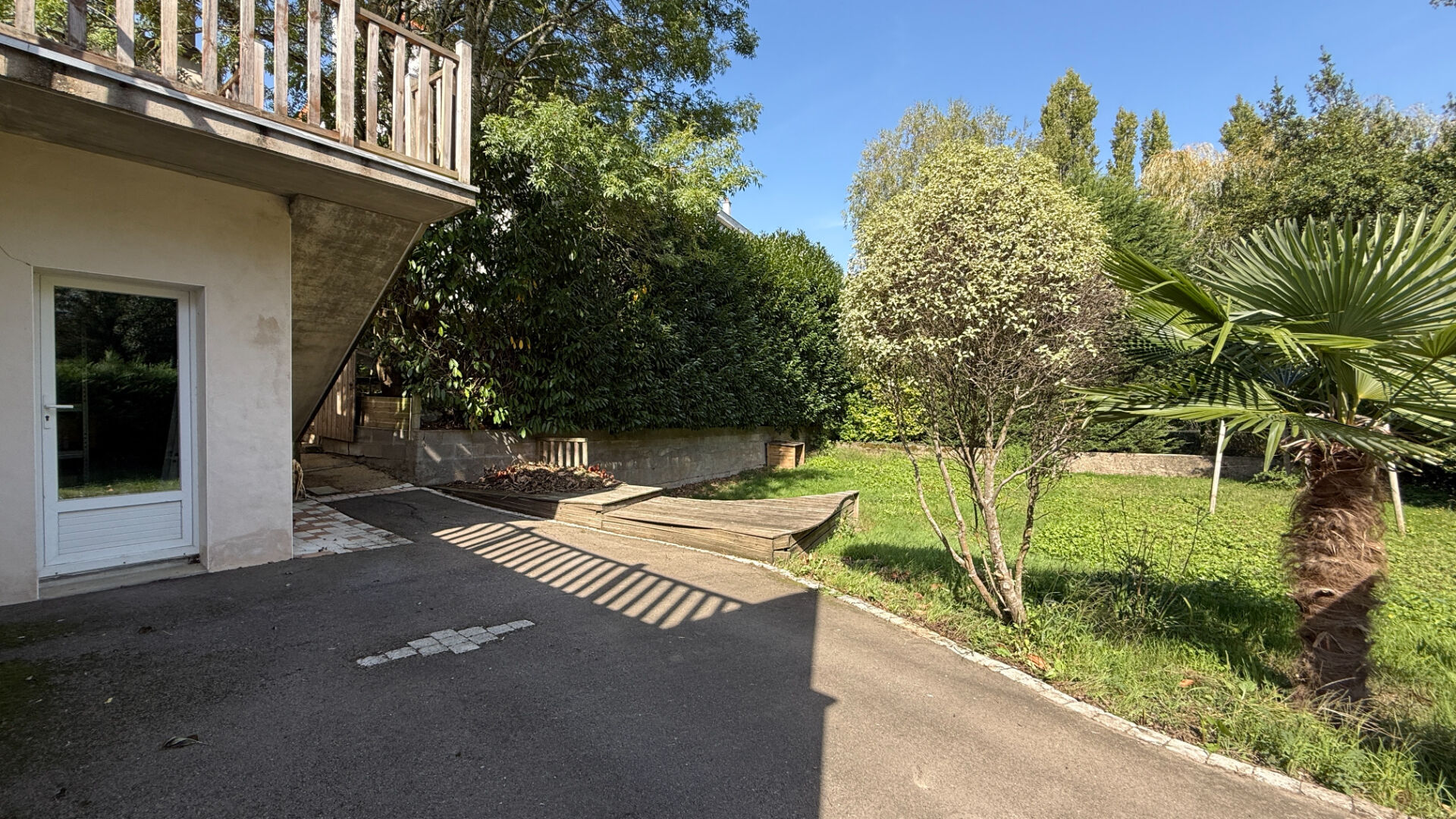 Maison de village DOMPIERRE SUR YON (85170) 7 pièces 170.00 m²