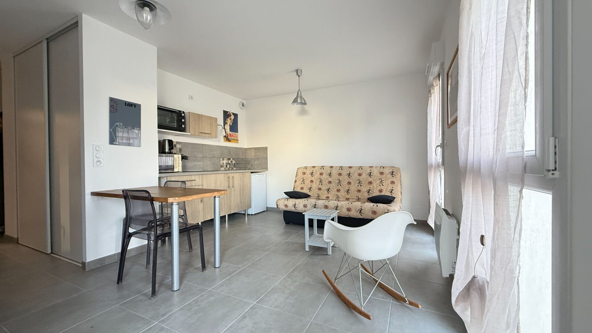 Appartement LA ROCHE SUR YON (85000) 1 pièce 28.35 m²