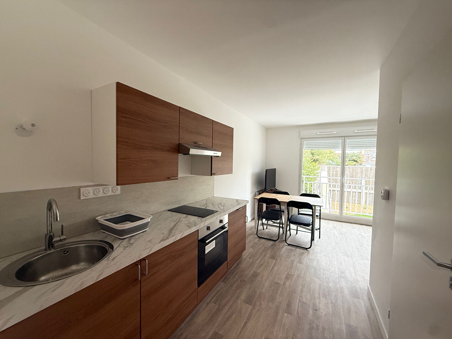 Appartement LA ROCHE SUR YON (85000) 1 pièce 25.00 m²