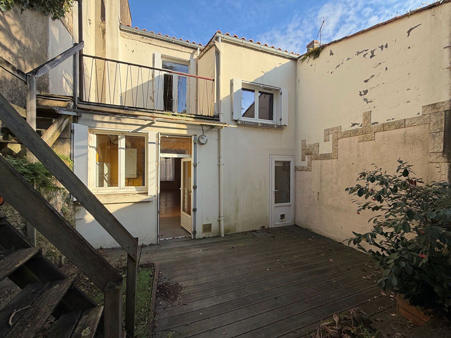 Maison LA ROCHE SUR YON (85000) 3 pi&egrave;ces 82.00 m&sup2;