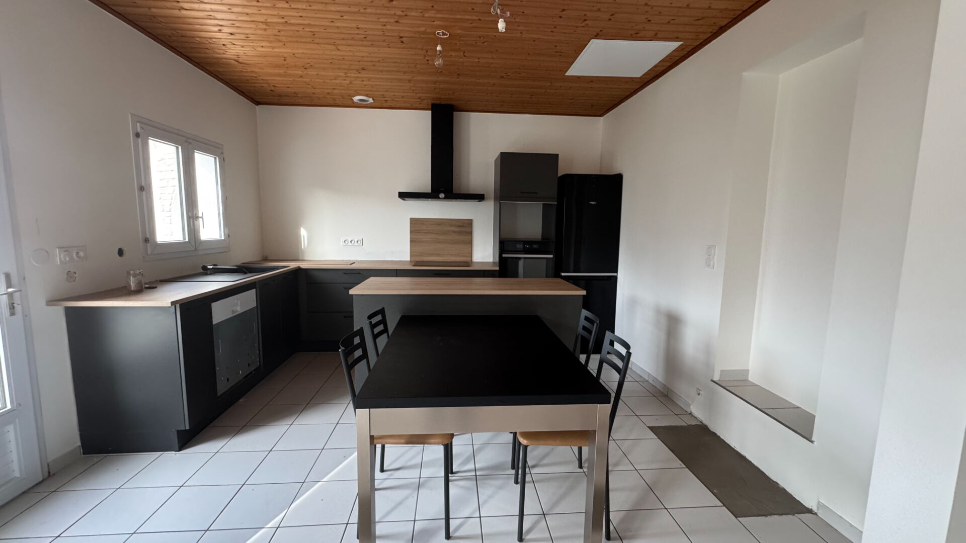 Maison LA ROCHE SUR YON (85000) 4 pi&egrave;ces 88.00 m&sup2;