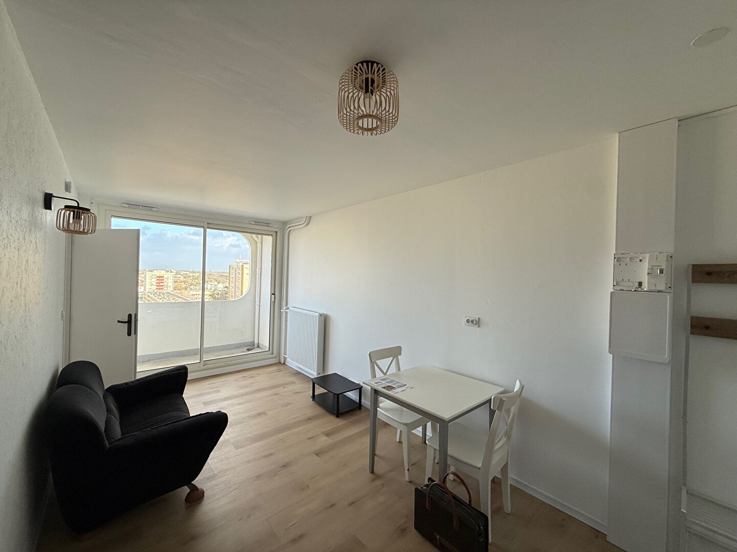Appartement LA ROCHE SUR YON (85000) 2 pi&egrave;ces 32.72 m&sup2;