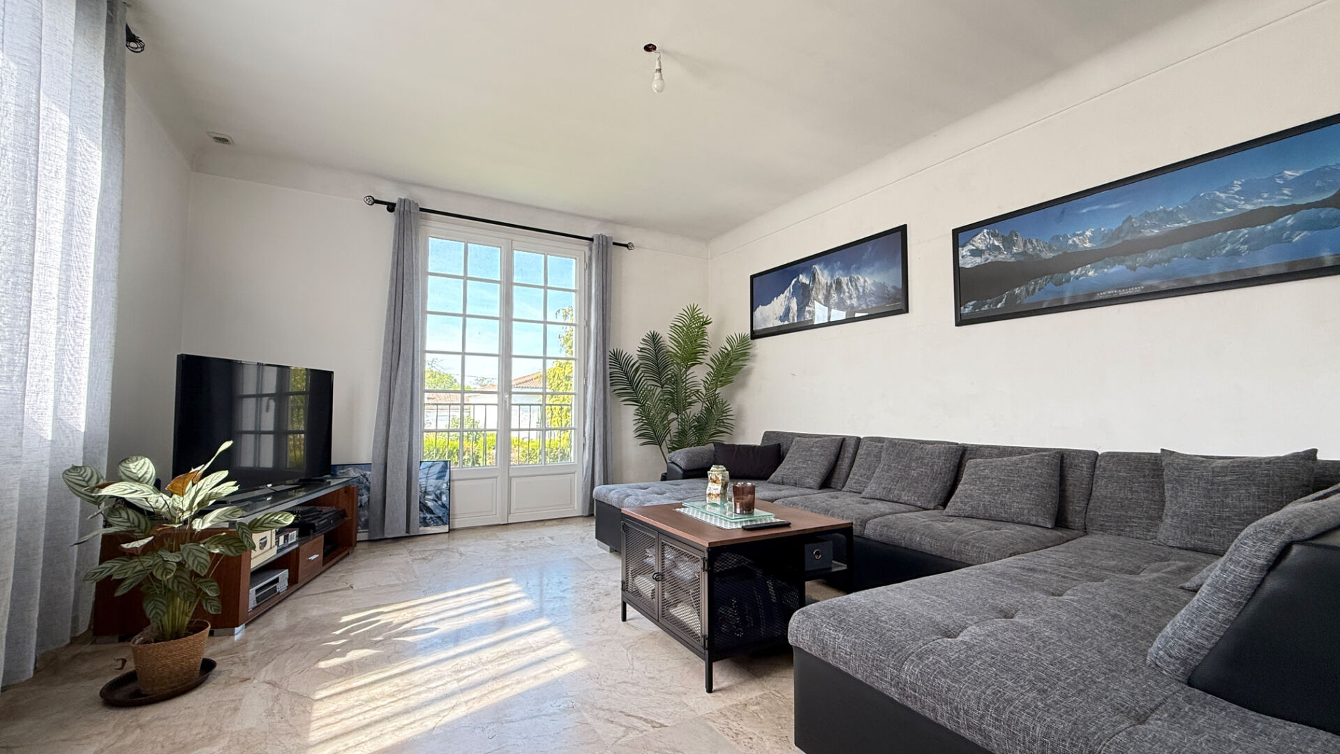 Maison LA ROCHE SUR YON (85000) 6 pi&egrave;ces 177.00 m&sup2;