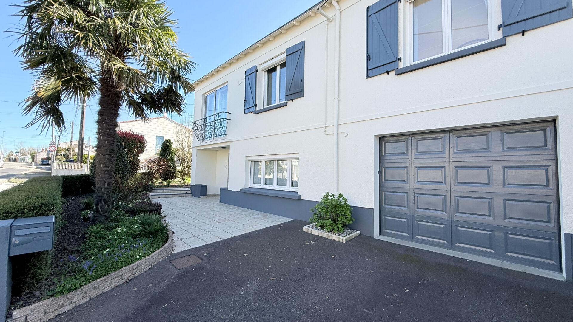Maison LA ROCHE SUR YON (85000) 6 pi&egrave;ces 121.00 m&sup2;