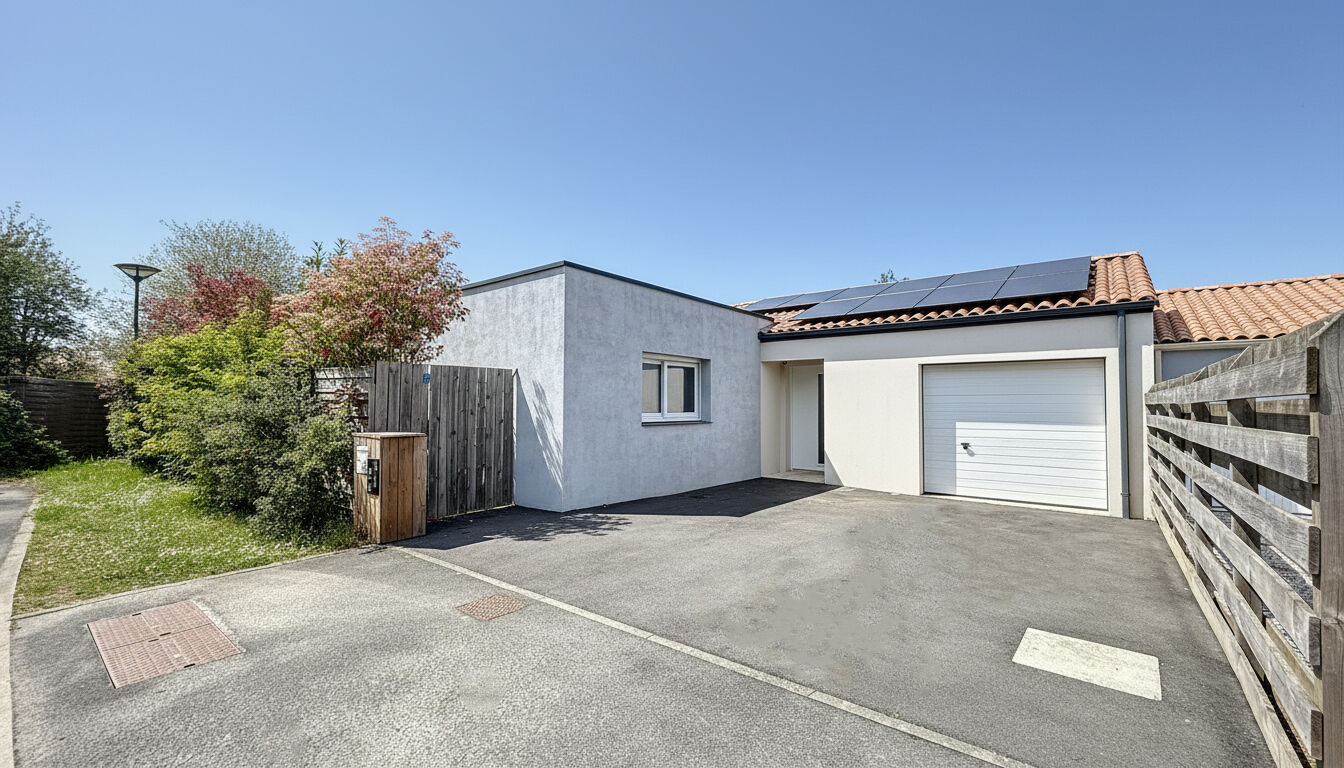 Maison MOUILLERON LE CAPTIF (85000) 5 pi&egrave;ces 106.00 m&sup2;