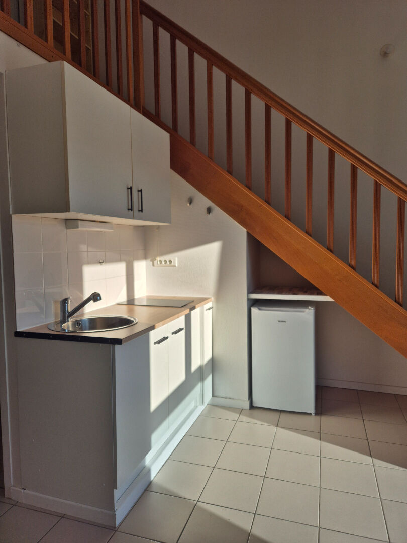 Appartement LA ROCHE SUR YON (85000) 1 pi&egrave;ce 30.22 m&sup2;