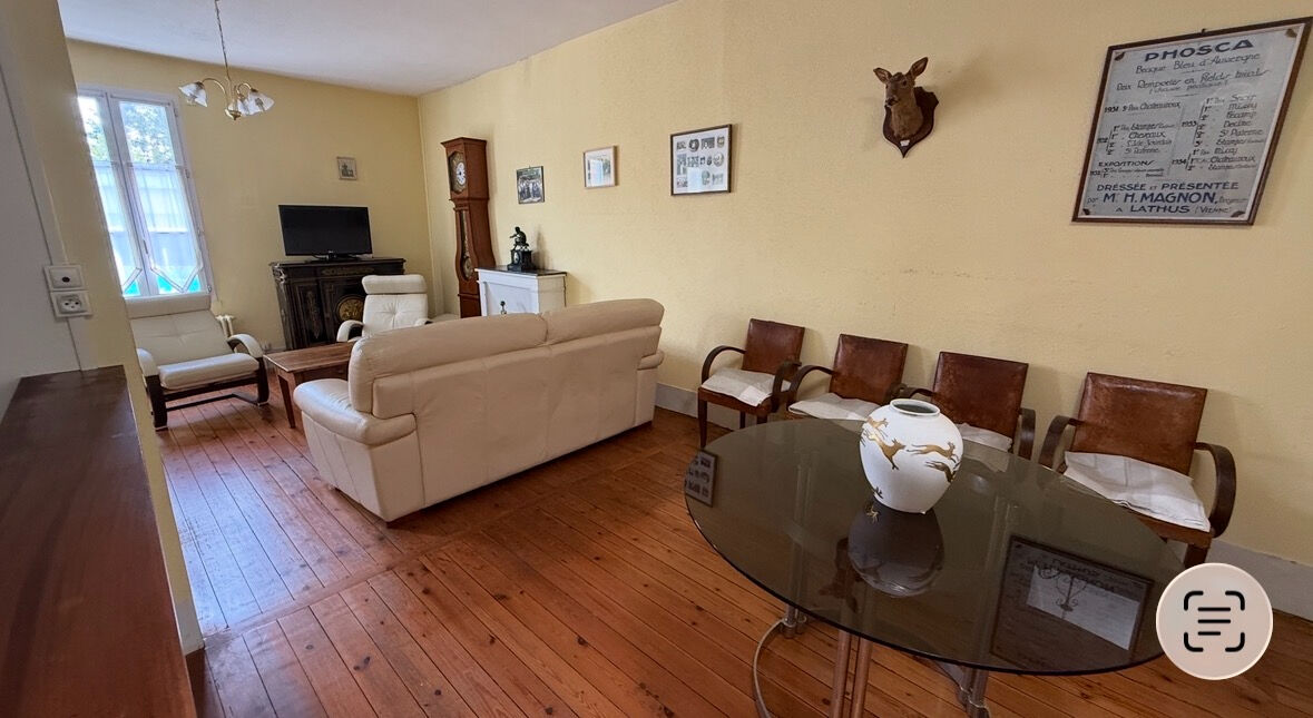 Maison LA ROCHE SUR YON (85000) 2 pi&egrave;ces 65.74 m&sup2;