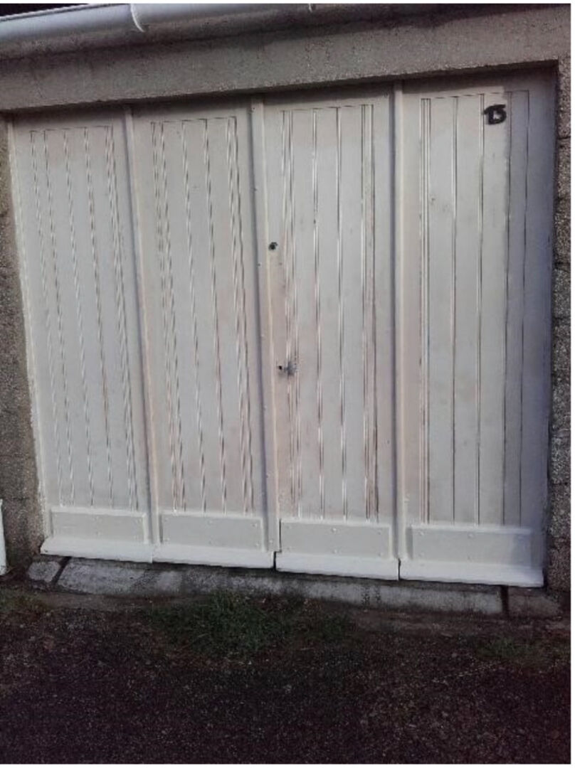 Parking / box LA ROCHE SUR YON (85000) 1 pi&egrave;ce 16.25 m&sup2;