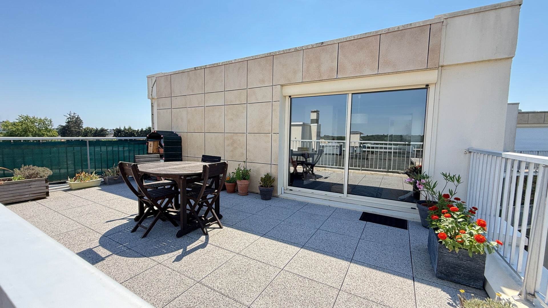 Appartement LA ROCHE SUR YON (85000) 2 pi&egrave;ces 67.93 m&sup2;